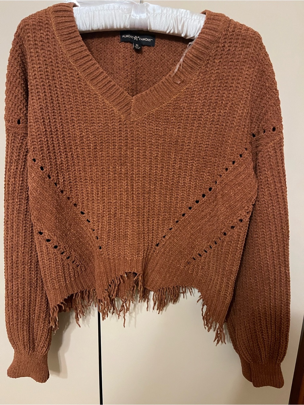 Almost Famous Rust Brown V-Neck Distressed Chunky Knit Sweater